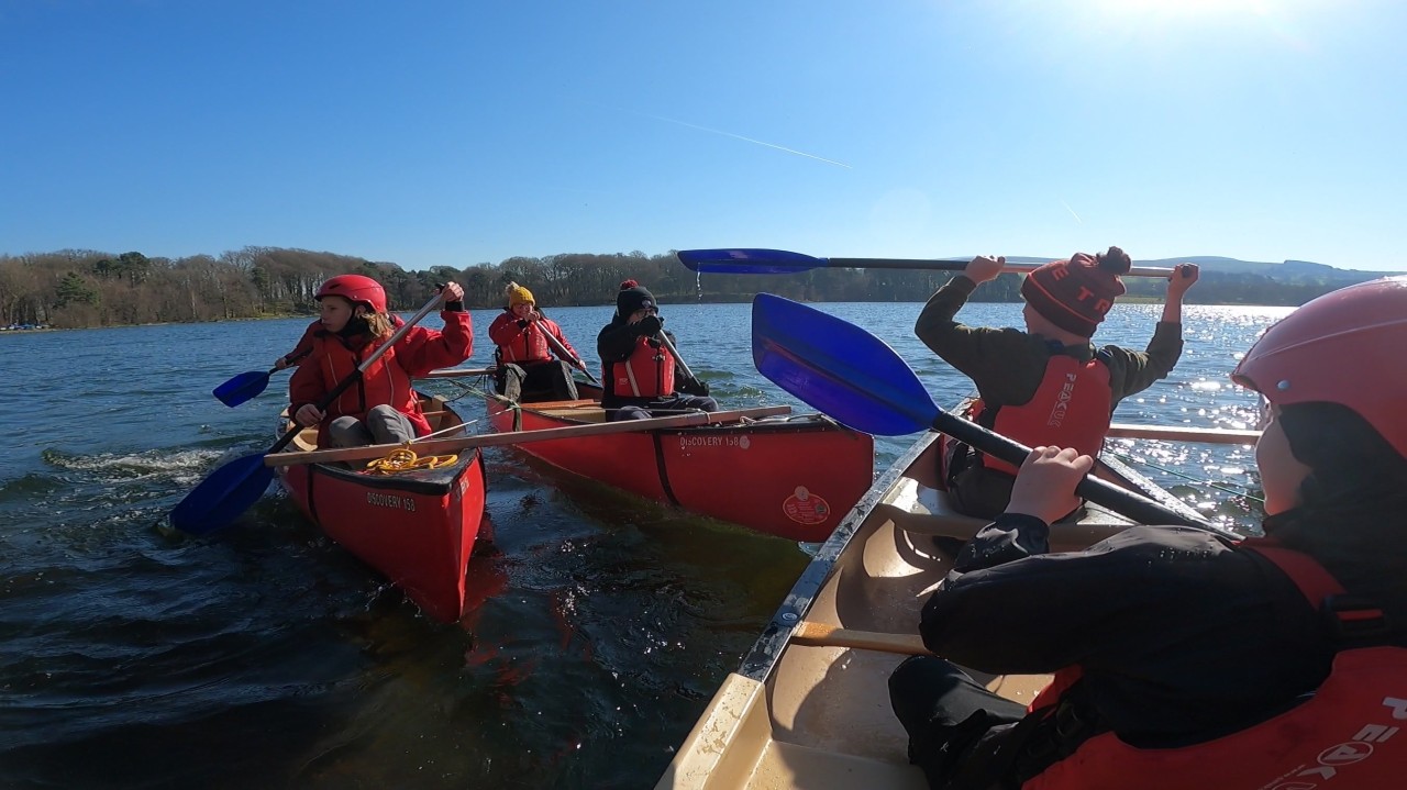 outdoor learning canoeing in Cumbria